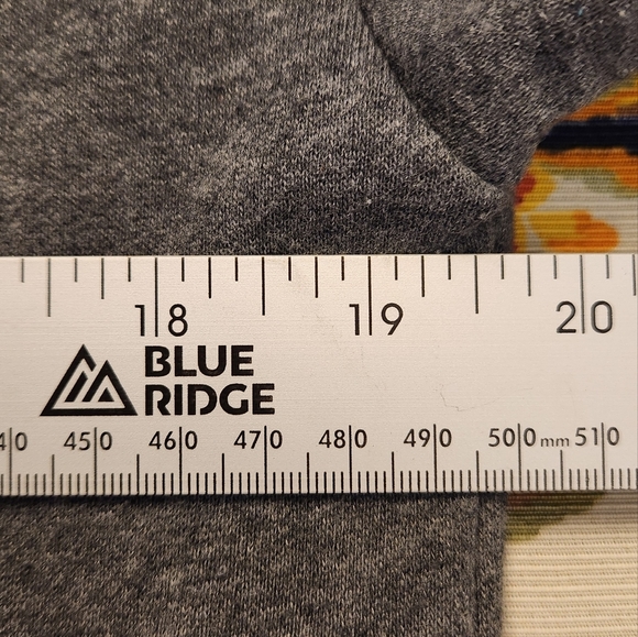 Disney Mickey Mouse Long Sleeve Split Side Pullover Embroidered Sweatshirt.Med - Picture 2 of 11